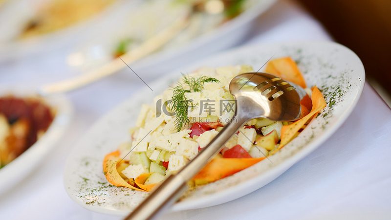 开粮油店：盈利潜力分析及影响因素