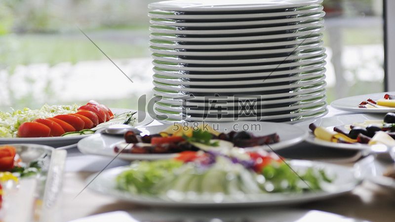 揭秘进口零食批发市场：规格分类与选购技巧